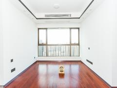 龙光玖钻 奢阔层高,格局方正 三房景观好 东南向 拎包入住