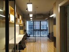 华联全景国际 户型方正 普通装修 采光好