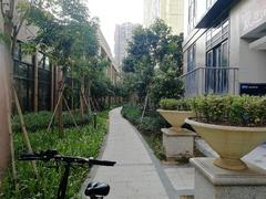 正大时代华庭 红本在手,商住两用,层高4.5米 新小区 适合住家