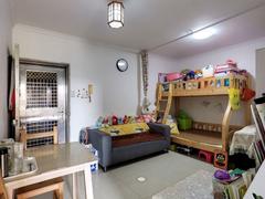 万象新园 方正精装一房,诚心出售