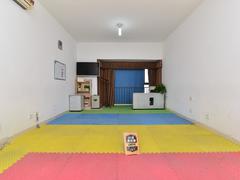 <b class=redBold>风临国际</b> 1室0厅0厨1卫 47.37m² 整租